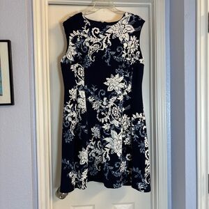 Studio One New York Navy & White Floral Sleeveless Fit & Flare Dress Sz 16